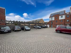 Photo 6- click for photo gallery